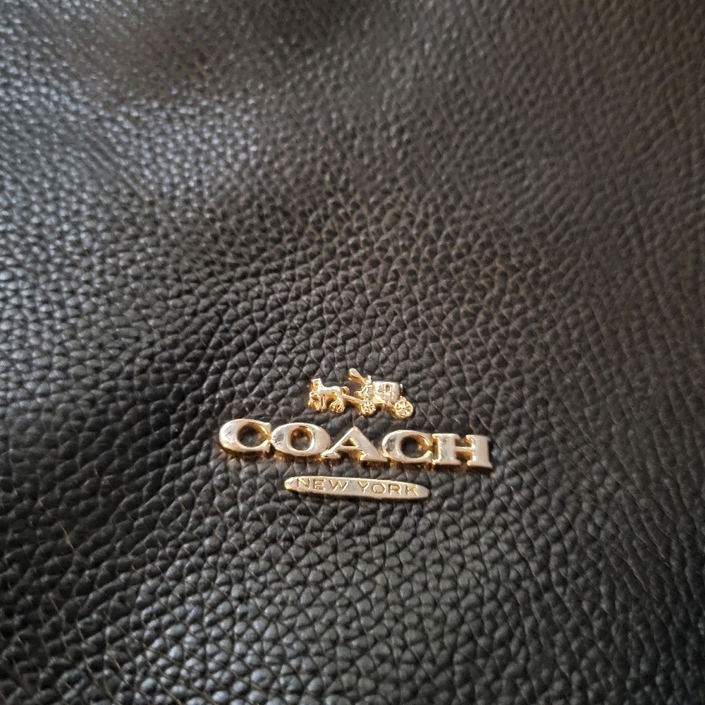 Coach Black Textured Vintage Leather Handbag Gently Used